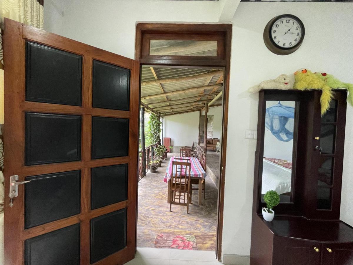 Sri Bhavan 埃拉 外观 照片